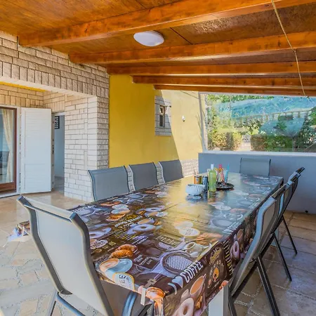 Holiday home Visa *