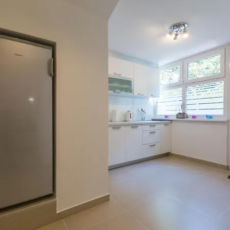 Visa * Krmpote-Vodice