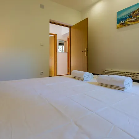 Visa Vikendica Krmpote-Vodice