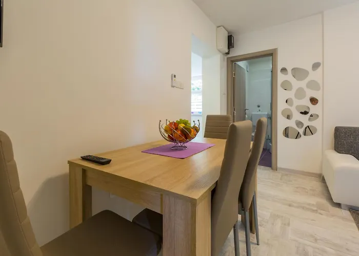 度假居 Visa Krmpote-Vodice